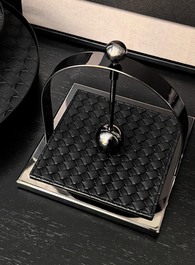 ins轻奢风编织皮革纸巾架