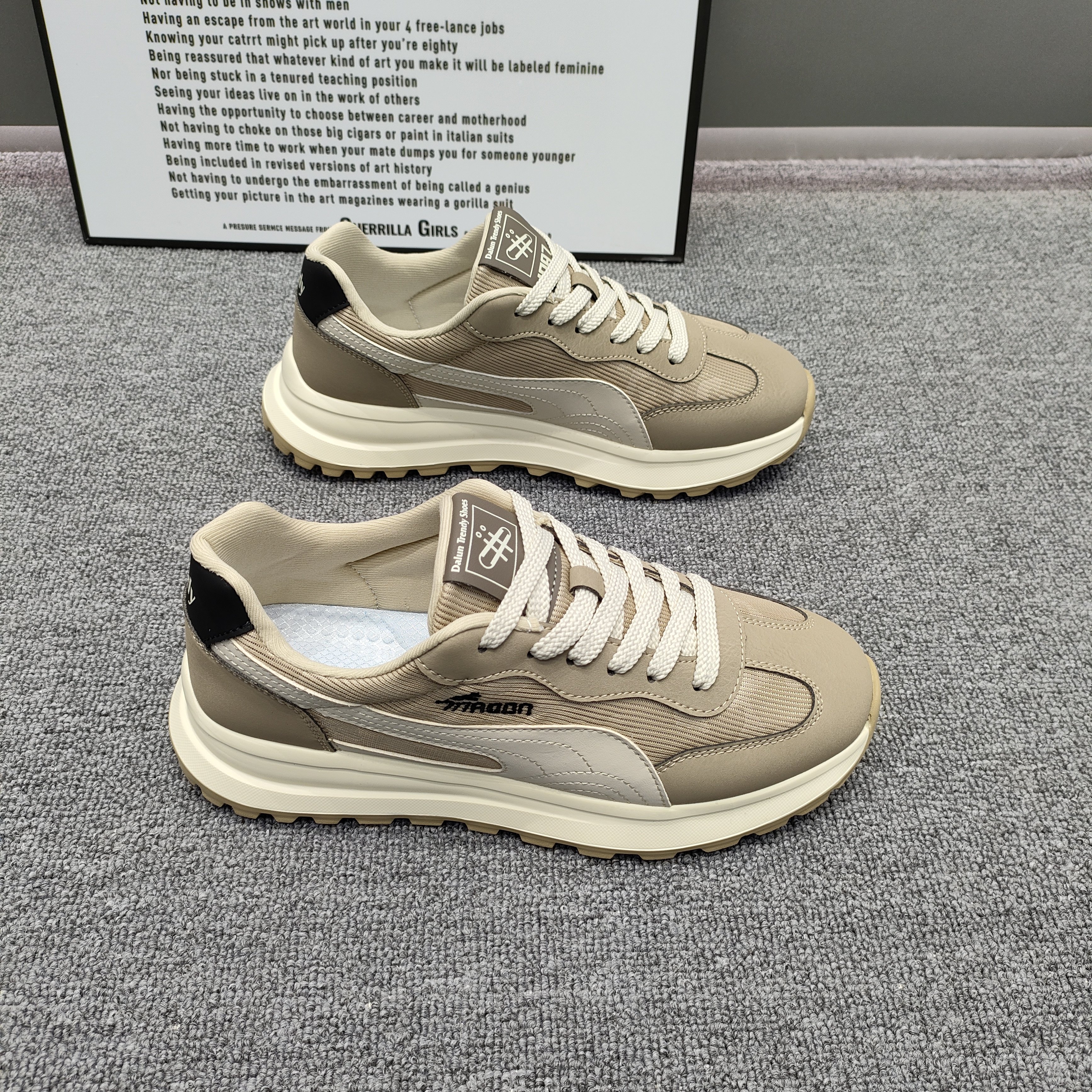 青年时尚户外运动鞋男2026春季新款轻便软底阿甘鞋厚底运动休闲鞋,淘宝优惠券,粉丝福利购,淘宝优惠卷