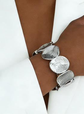 欧美跨境个性金属褶皱几何圆片弹