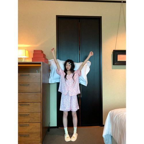 馨帮帮Homedress 甜美豹纹冰丝睡衣套装女夏季短袖短裤薄款家居服 - 图0