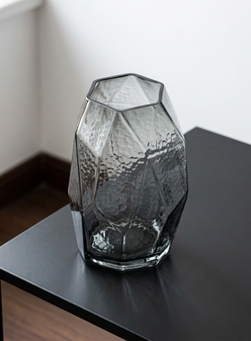 现代简约几何切面玻璃花瓶摆件