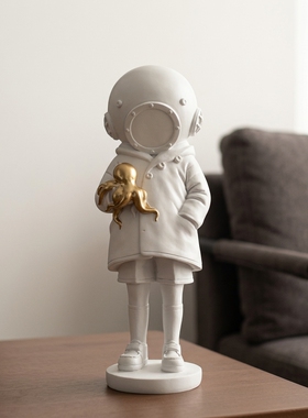 创意宇航员科技感桌面摆件