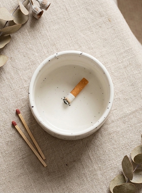 创意点纹陶瓷大号防飞灰烟灰缸