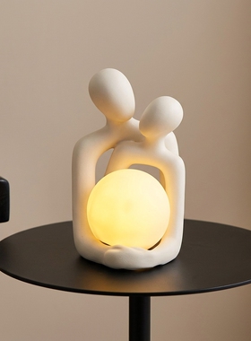 创意人物造型陶瓷装饰摆件