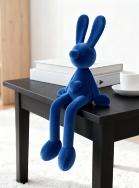 ins网红蓝色兔子毛绒桌面摆件