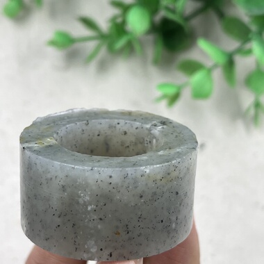 新疆和田玉点墨青花扳指圈口23戒指毛料圆圆指环边角料玉石料包邮