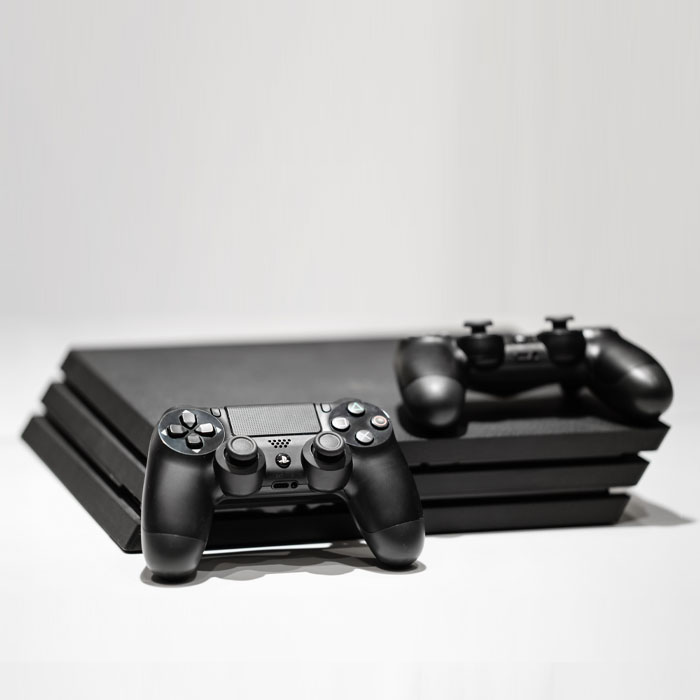 租游戏机 免押租赁 租ps4pro 附带PSN二档会员240款游戏和游戏盘 - 图3