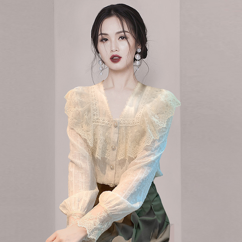  qir蕾丝衫/雪纺衫