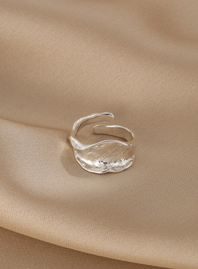 花迹极简风褶皱戒指女