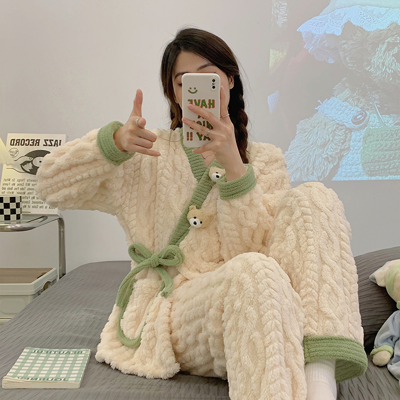 珊瑚绒睡衣女款秋冬季加绒加厚2023新款冬天卡通可爱法兰绒家居服