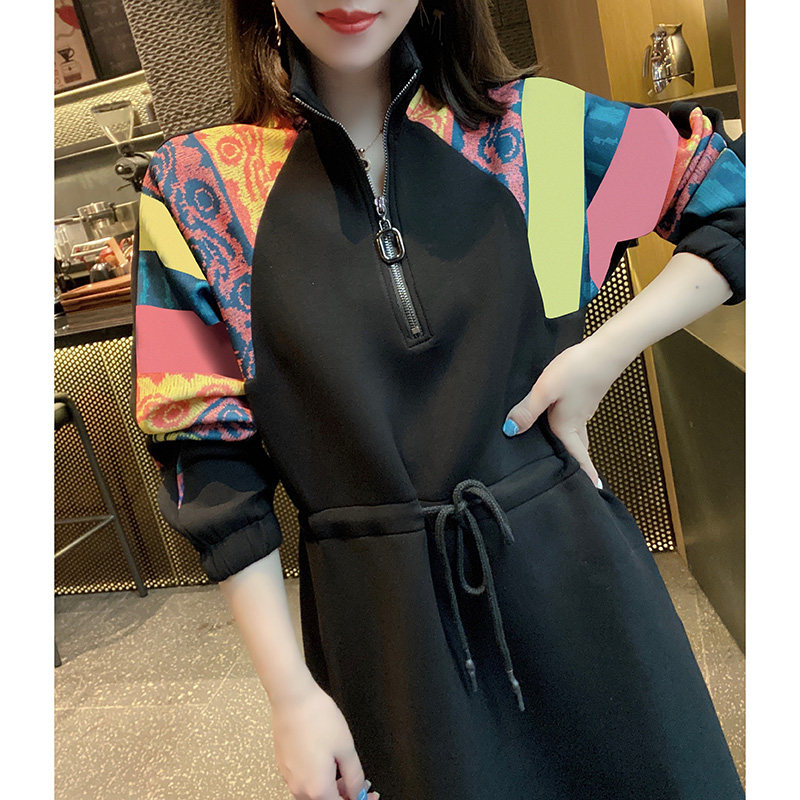 时尚设计感收腰拼接高领黑色连衣裙 蜜恒连衣裙