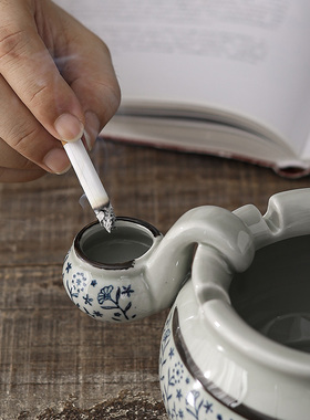 陶瓷日式客厅手绘釉下彩烟灰缸