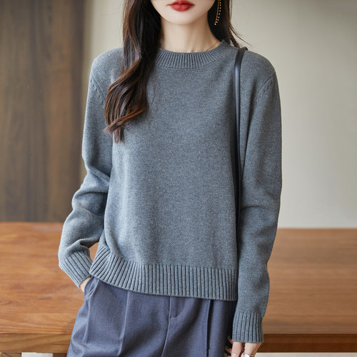 基础版100%纯棉圆领毛衣女秋冬内搭休闲百搭大码宽松针织打底衫女 - 图1