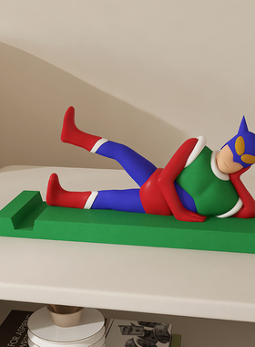 2024新款动感超人办公室桌面手机支架底座多功能懒人蜡笔小新摆件