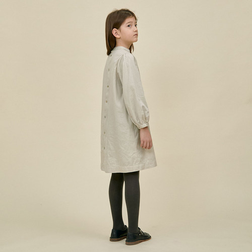 benebene女童秋冬新款连衣裙设计感纯棉舒适公主风纯色及膝裙子 - 图2