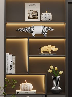 现代轻奢家居样板房高级感摆件客厅电视柜开放格壁龛小众软装饰品