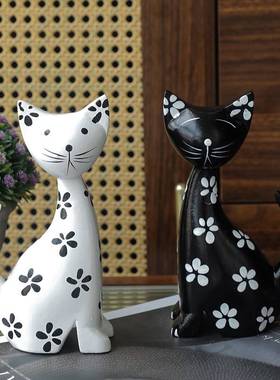 北欧简约木质小猫摆件家居电视柜简约摆设装饰书房创意客厅工艺品