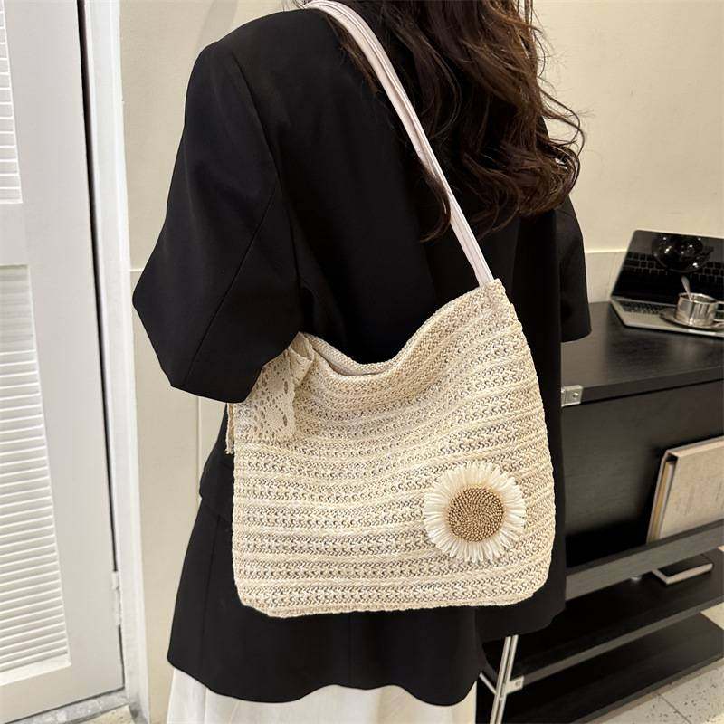 新品 今年流行包包女2023夏季新款潮手工编织托特水桶包女大容量,淘宝优惠券,粉丝福利购,淘宝优惠卷