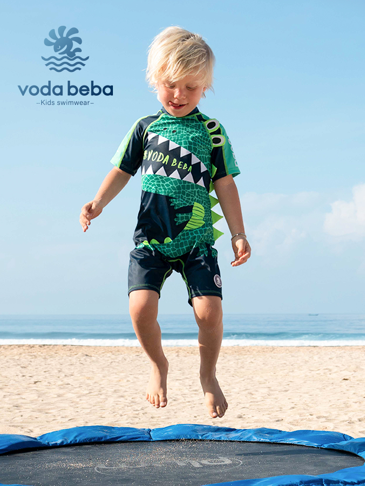 Voda Beba 男童泳衣套装儿童宝宝泳衣婴儿防晒短袖连体泳衣 - 图1