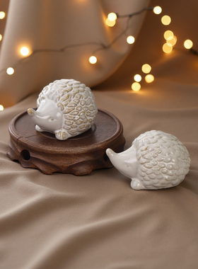 陶瓷摆件可爱萌宠玩物桌台工艺品