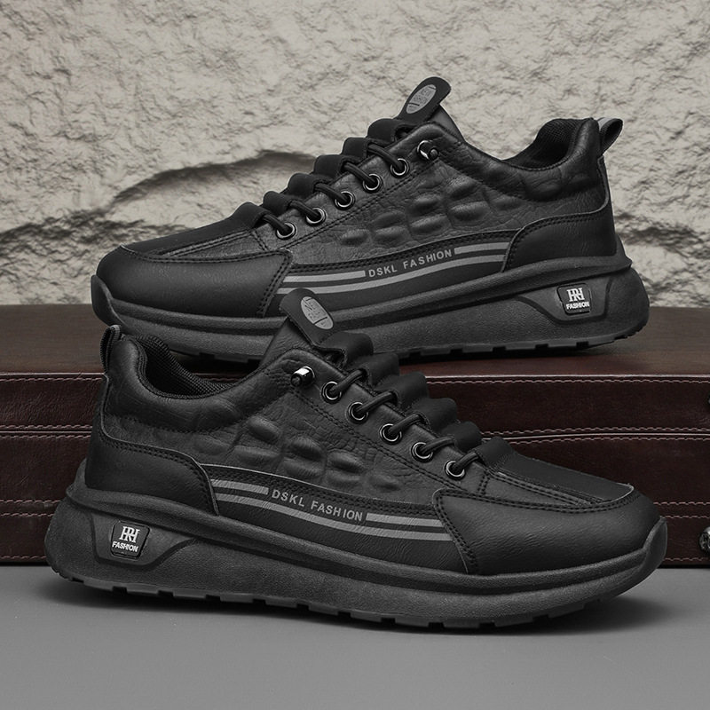 2025新款男士休闲潮鞋防滑轻便男鞋男士登山旅游鞋男士轻奢感潮鞋,淘宝优惠券,粉丝福利购,淘宝优惠卷