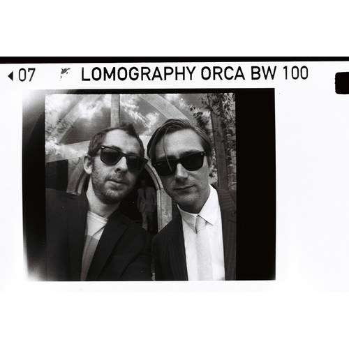 Lomo乐魔 B&W Orca 110 黑白胶卷 复古人像风景街拍 - 图1