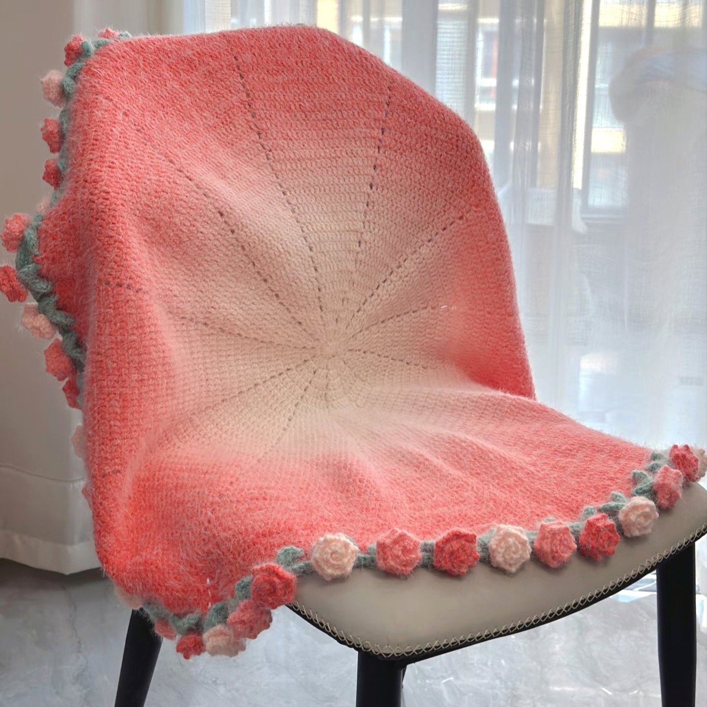 手工编织diy玫瑰花毯渐变花束毯子材料包羽毛纱线送视频女友礼袋,淘宝优惠券,粉丝福利购,淘宝优惠卷