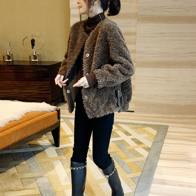 仿羊羔毛绒外套女短小个子宽松上衣 秋寸短外套