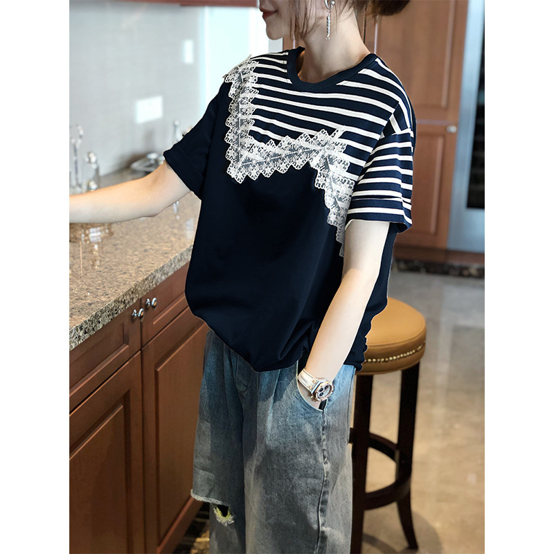 条纹短袖设计感蕾丝短款体恤衫t恤 秋寸T恤