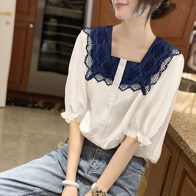 白色方领泡泡袖蕾丝洋气小衫衬衫 秋寸衬衫