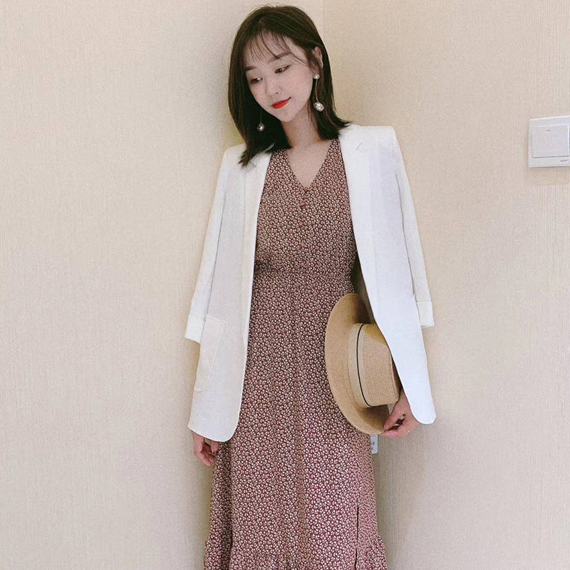  新颖阿玛施正连衣裙