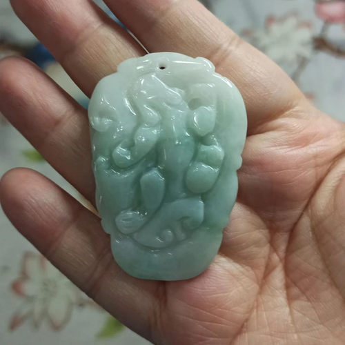 136缅甸天然翡翠吊坠雕刻件手把件飘花貔貅如意福瓜福寿卡50X35mm - 图1