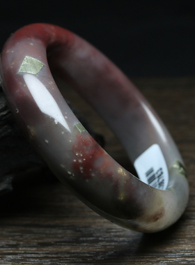 鸡血玉手镯三彩天然玉石复古女款