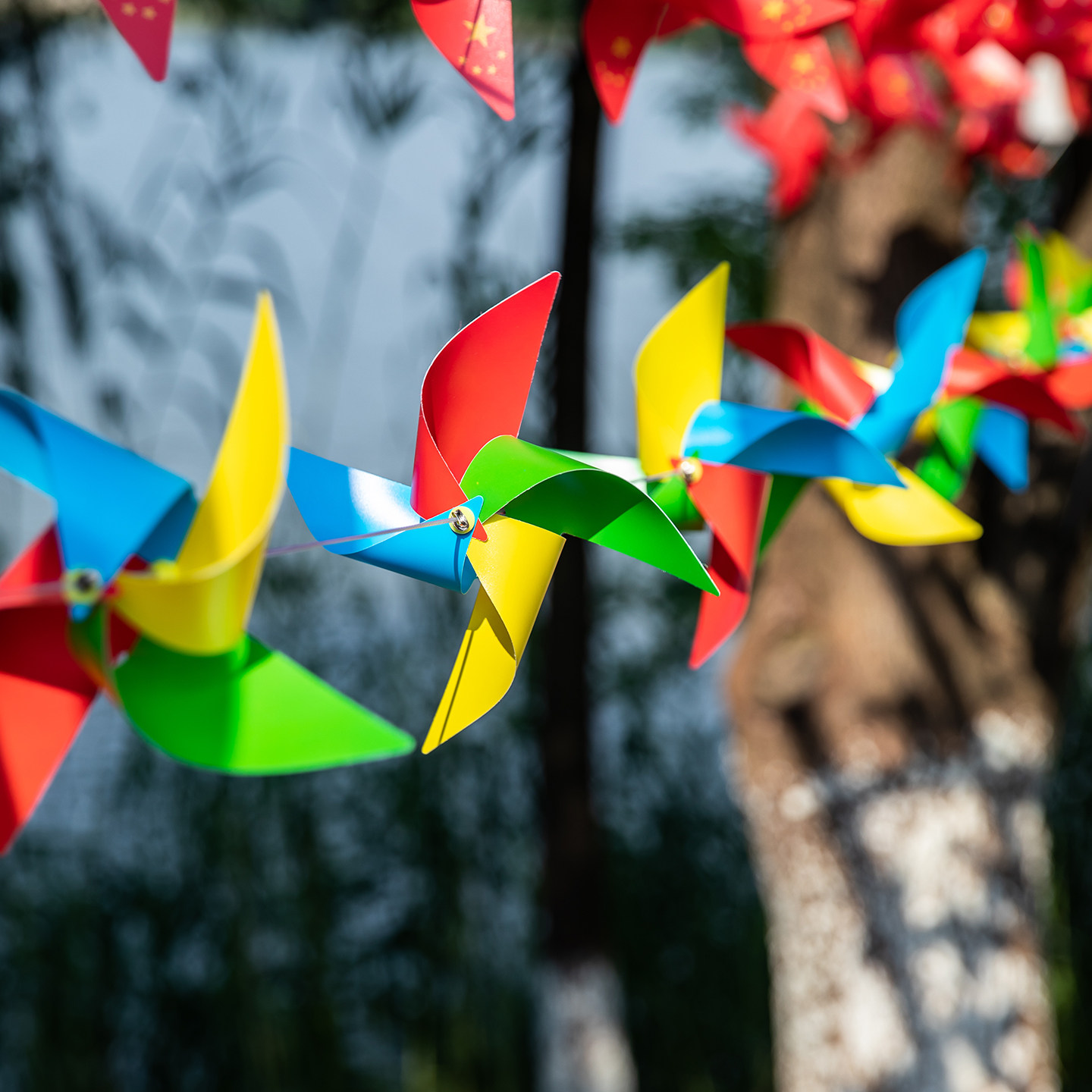 2026国庆节装饰户外风车挂饰吊旗挂件中秋商场景区氛围场景布置,淘宝优惠券,粉丝福利购,淘宝优惠卷