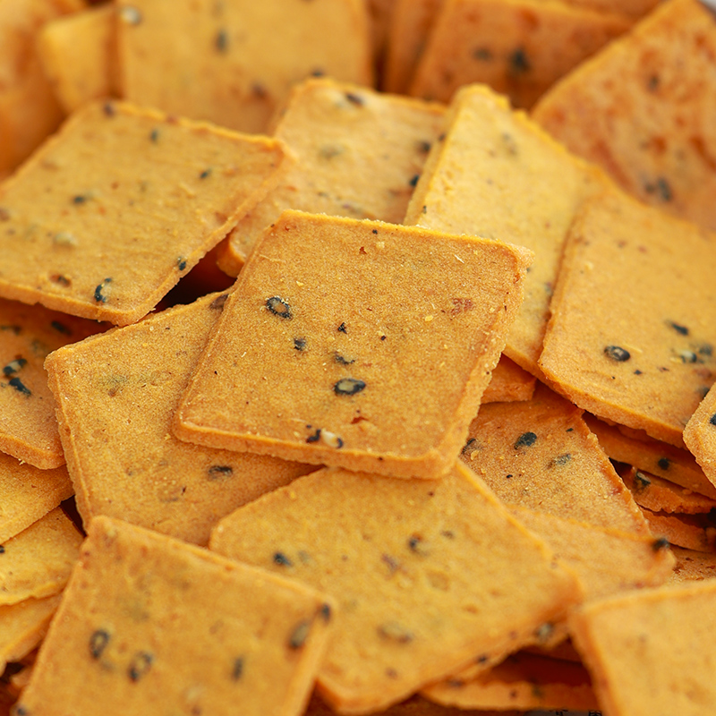 Xuncriji sesame sweet potato chips, sweet potato crisps, sweet potato chips, non-fried snacks, snacks to satisfy cravings for TV dramas