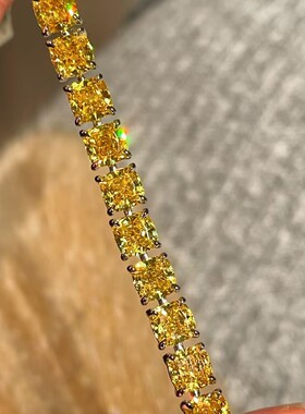 925银电镀18K金满钻经典四爪黄钻牛头招财手链新年基础款低调奢华