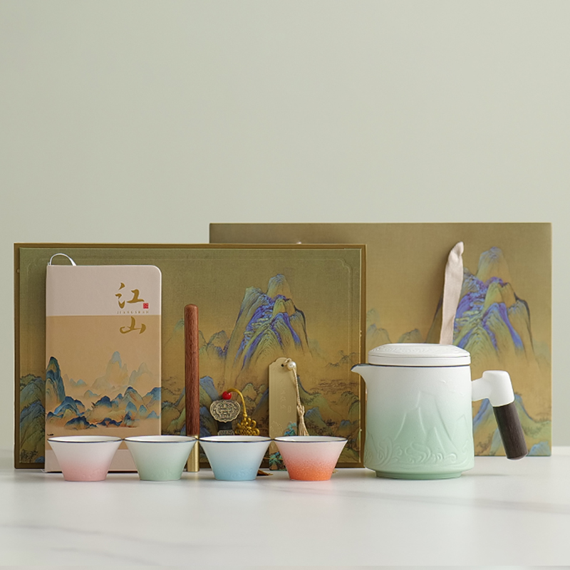 Portable travel tea set souvenir