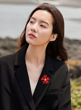 轻奢喜庆女士红色花卉胸针别针