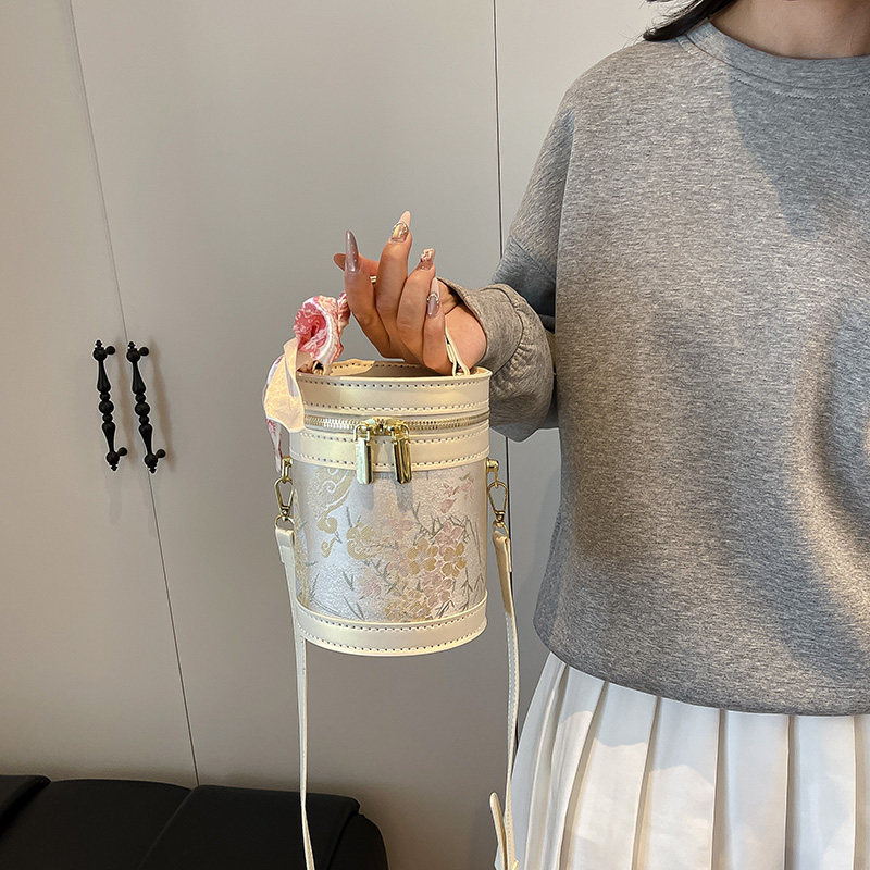 新中式手工国风非遗宋锦编织包配旗袍汉服diy手工包包包水桶女包,淘宝优惠券,粉丝福利购,淘宝优惠卷