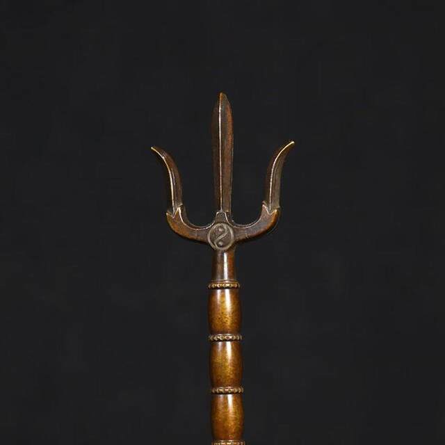 Antique antique pure copper copper Sanqing bell hand rattle desktop ornaments Taoist instruments retro old objects authentic