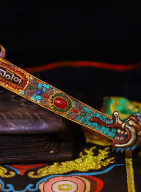 古董文玩藏区回流利马铜手工镶嵌宝石天珠文殊剑法器摆件智慧剑