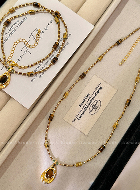 美拉德色吊坠串珠项链