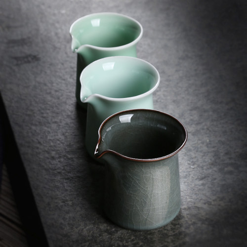 青瓷龙泉公道杯茶海哥窑冰裂铁胎功夫茶具配件陶瓷大号公杯分茶器 - 图3
