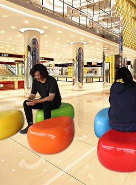 酒店商场幼儿园创意玻璃钢座椅雕塑简约现代休闲鹅卵石桌凳子摆件