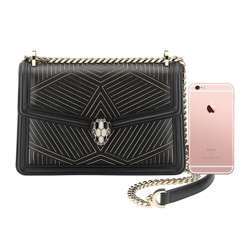 bvlgari黑色小牛皮斜挎包链条包 YISHEHUI海外女士包袋