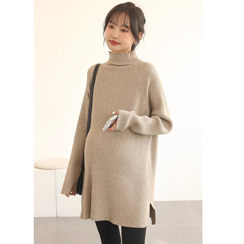 孕妇打底衫秋冬2025新款燕麦色立领毛衣中长款针织长袖内搭上衣女 - 图0