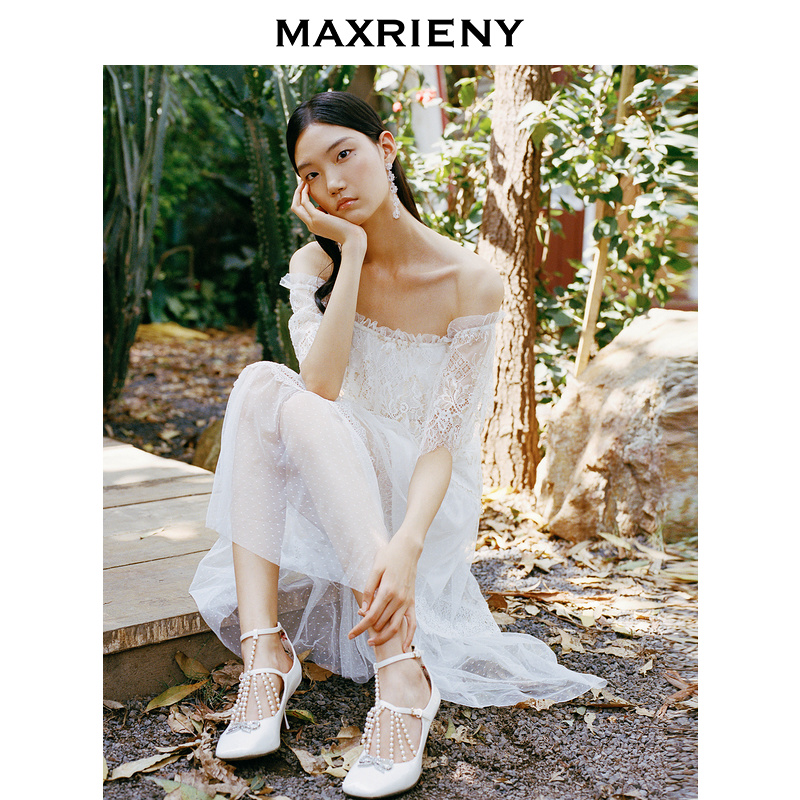 【奥莱】MAXRIENY蕾丝连衣裙夏季一字肩仙女裙洋气甜美白色中长裙