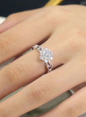 莫桑石雪花钻戒银色镀18k金小众设计高级感戒指镶钻指环表白求婚