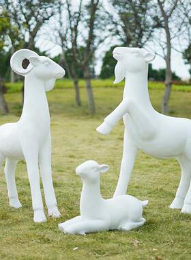 室外摆件大型草坪摆设雕塑模型仿铜山羊园林玻璃钢摆设景观装饰品