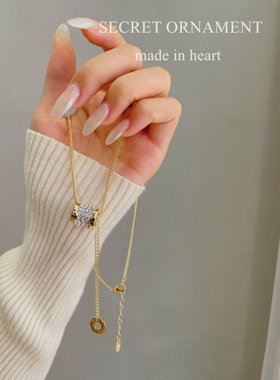 【欧比雅比】修饰脸型拉长脖子项链小众设计毛衣链简约休闲Y字链